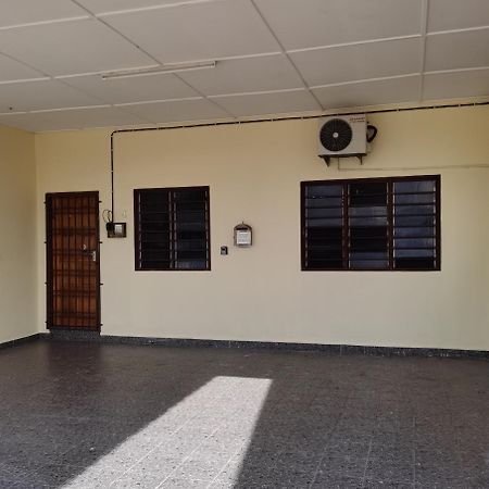 Homestay Che Wan كوانتان المظهر الخارجي الصورة